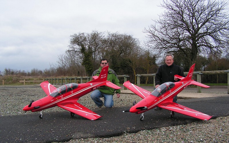 Belle paire de PILATUS PC21